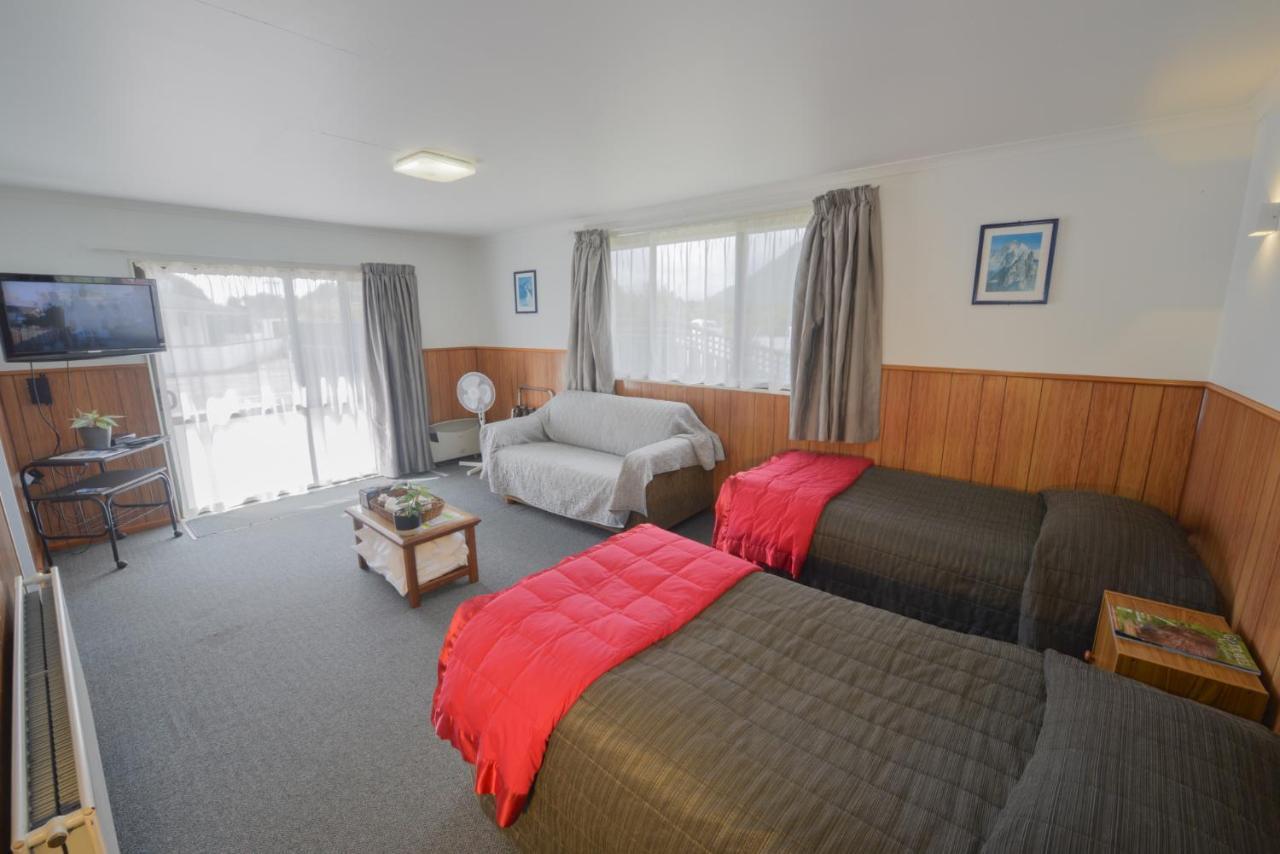 Wilderness Motel Accommodation 하스트 외부 사진