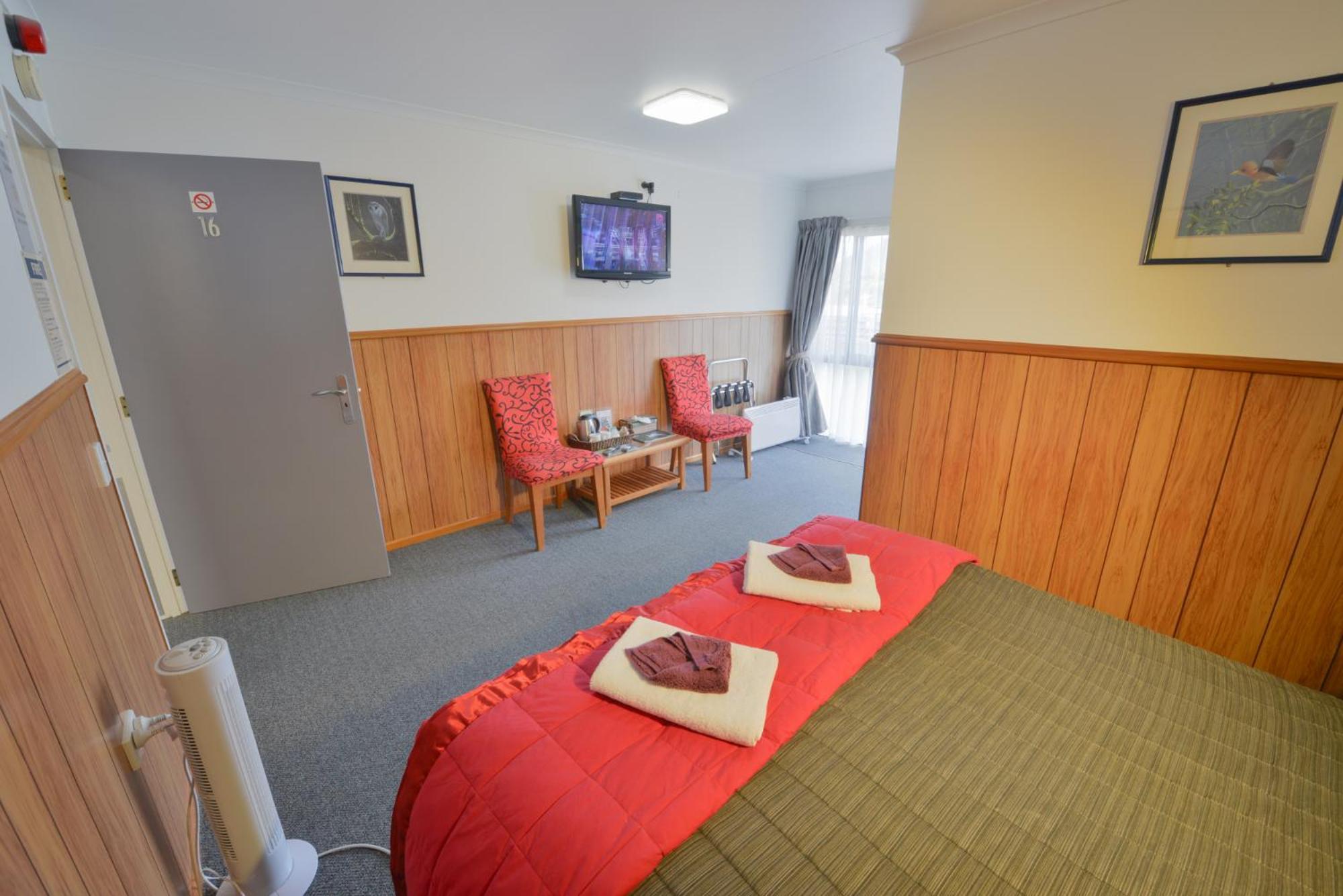Wilderness Motel Accommodation 하스트 외부 사진