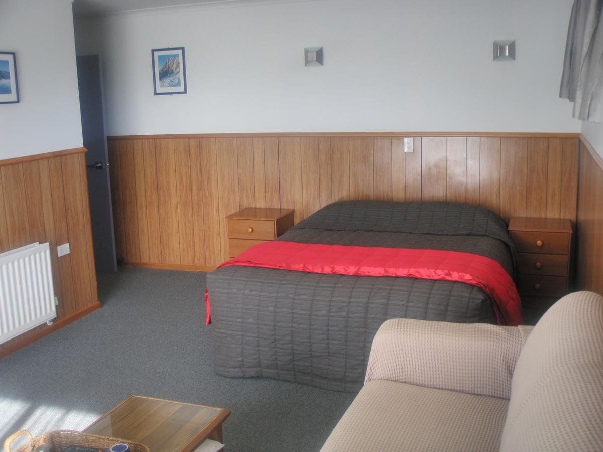 Wilderness Motel Accommodation 하스트 외부 사진